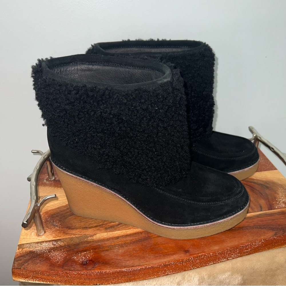 UGG Coldin Black Shearling Wedge Ankle Boots Size 11